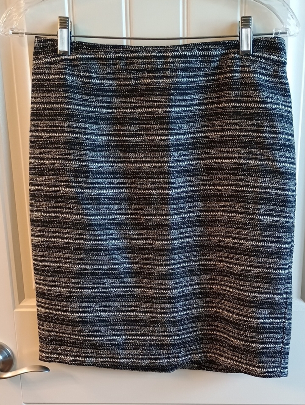 LOFT Black & White Striped Textured Pencil Skirt